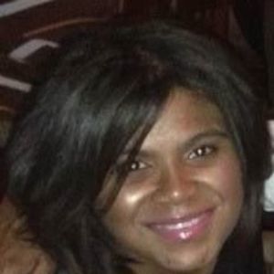 Meet your Posher, Carla